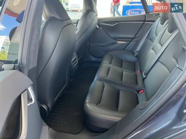 Сірий Тесла Модель С, об'ємом двигуна 0 л та пробігом 71 тис. км за 29900 $, фото 17 на Automoto.ua