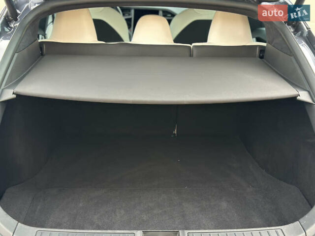 Сірий Тесла Модель С, об'ємом двигуна 0 л та пробігом 186 тис. км за 26400 $, фото 18 на Automoto.ua