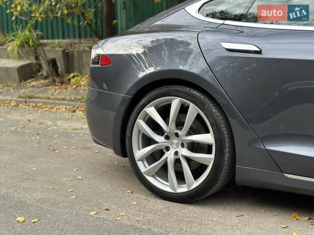 Сірий Тесла Модель С, об'ємом двигуна 0 л та пробігом 27 тис. км за 35000 $, фото 7 на Automoto.ua