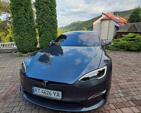 Серый Тесла Модель С, объемом двигателя 0 л и пробегом 94 тыс. км за 41500 $, фото 28 на Automoto.ua