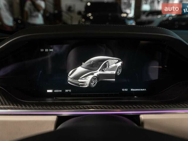 Серый Тесла Модель С, объемом двигателя 0 л и пробегом 36 тыс. км за 55900 $, фото 33 на Automoto.ua