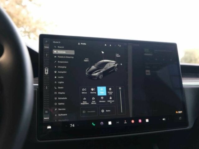 Серый Тесла Модель С, объемом двигателя 0 л и пробегом 24 тыс. км за 14500 $, фото 9 на Automoto.ua