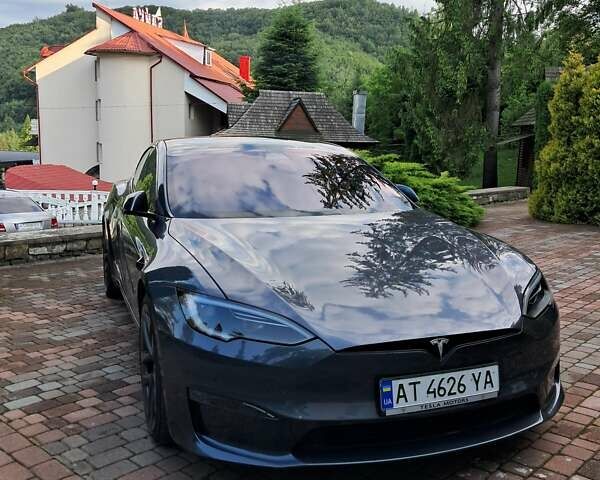 Серый Тесла Модель С, объемом двигателя 0 л и пробегом 94 тыс. км за 41500 $, фото 22 на Automoto.ua