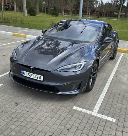 Серый Тесла Модель С, объемом двигателя 0 л и пробегом 18 тыс. км за 47000 $, фото 32 на Automoto.ua
