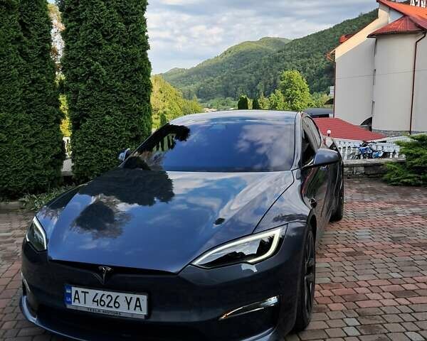 Серый Тесла Модель С, объемом двигателя 0 л и пробегом 94 тыс. км за 41500 $, фото 26 на Automoto.ua