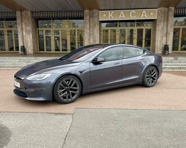 Серый Тесла Модель С, объемом двигателя 0 л и пробегом 45 тыс. км за 39000 $, фото 1 на Automoto.ua