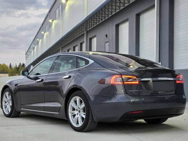 Сірий Тесла Модель С, об'ємом двигуна 0 л та пробігом 14 тис. км за 12500 $, фото 3 на Automoto.ua
