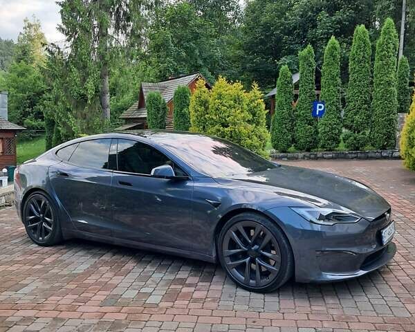 Серый Тесла Модель С, объемом двигателя 0 л и пробегом 94 тыс. км за 41500 $, фото 18 на Automoto.ua