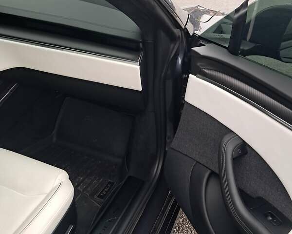 Сірий Тесла Модель С, об'ємом двигуна 0 л та пробігом 96 тис. км за 38900 $, фото 54 на Automoto.ua