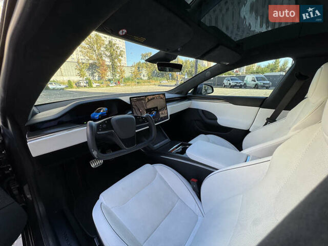 Серый Тесла Модель С, объемом двигателя 0 л и пробегом 45 тыс. км за 39000 $, фото 5 на Automoto.ua