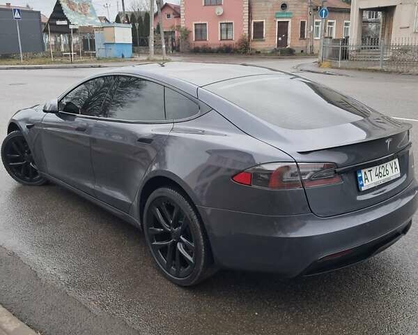 Сірий Тесла Модель С, об'ємом двигуна 0 л та пробігом 96 тис. км за 38900 $, фото 4 на Automoto.ua
