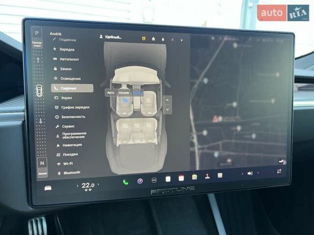 Тесла Модель С 2022 в Киеве на Automoto.ua Серый Тесла Модель С, объемом двигателя 0 л и пробегом 24 тыс. км за 95000 $, фото 42 на Automoto.ua