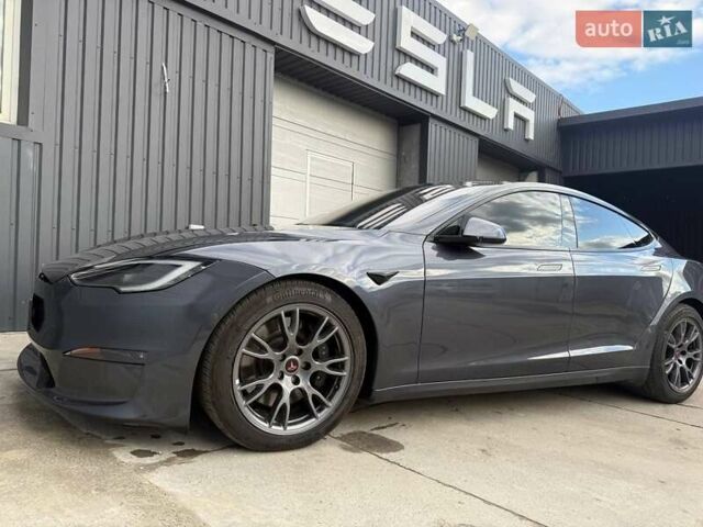 Серый Тесла Модель С, объемом двигателя 0 л и пробегом 58 тыс. км за 36500 $, фото 2 на Automoto.ua