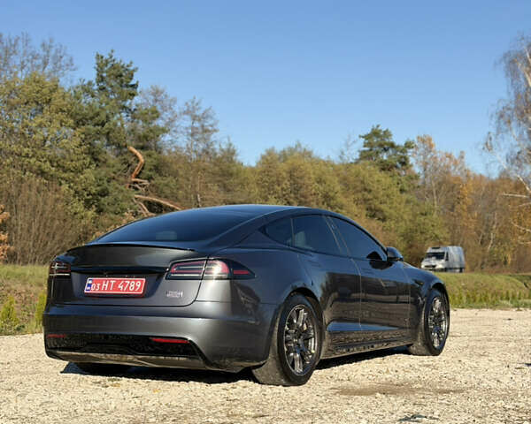 Серый Тесла Модель С, объемом двигателя 0 л и пробегом 11 тыс. км за 48500 $, фото 9 на Automoto.ua