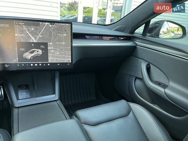 Тесла Модель С 2022 в Киеве на Automoto.ua Серый Тесла Модель С, объемом двигателя 0 л и пробегом 24 тыс. км за 95000 $, фото 19 на Automoto.ua