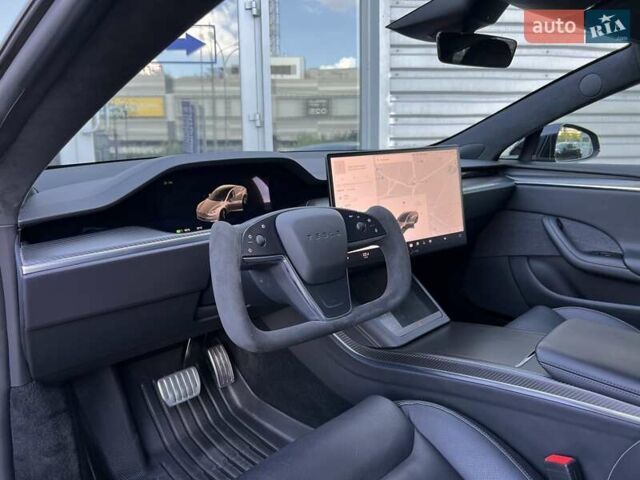 Серый Тесла Модель С, объемом двигателя 0 л и пробегом 24 тыс. км за 92000 $, фото 19 на Automoto.ua