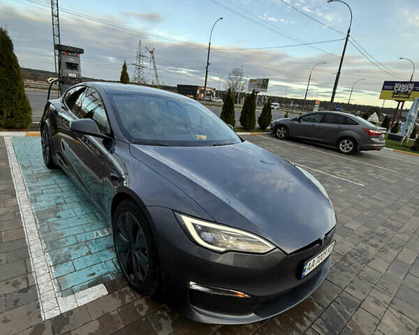 Серый Тесла Модель С, объемом двигателя 0 л и пробегом 69 тыс. км за 43000 $, фото 10 на Automoto.ua