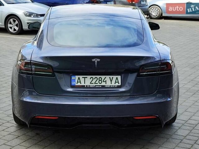 Серый Тесла Модель С, объемом двигателя 0 л и пробегом 13 тыс. км за 40800 $, фото 13 на Automoto.ua