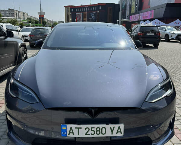 Сірий Тесла Модель С, об'ємом двигуна 0 л та пробігом 56 тис. км за 55000 $, фото 2 на Automoto.ua