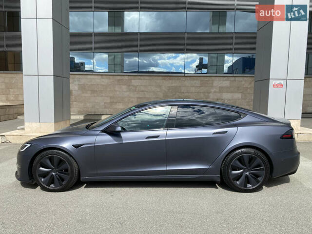 Серый Тесла Модель С, объемом двигателя 0 л и пробегом 77 тыс. км за 39900 $, фото 10 на Automoto.ua