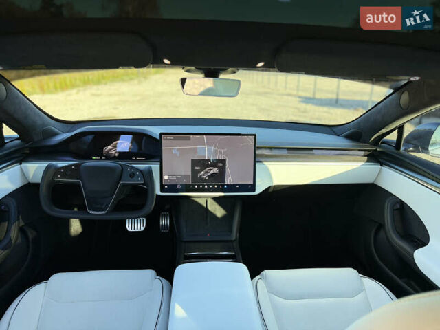 Серый Тесла Модель С, объемом двигателя 0 л и пробегом 11 тыс. км за 48500 $, фото 20 на Automoto.ua