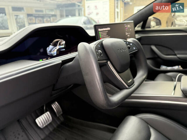 Серый Тесла Модель С, объемом двигателя 0 л и пробегом 9 тыс. км за 69500 $, фото 10 на Automoto.ua