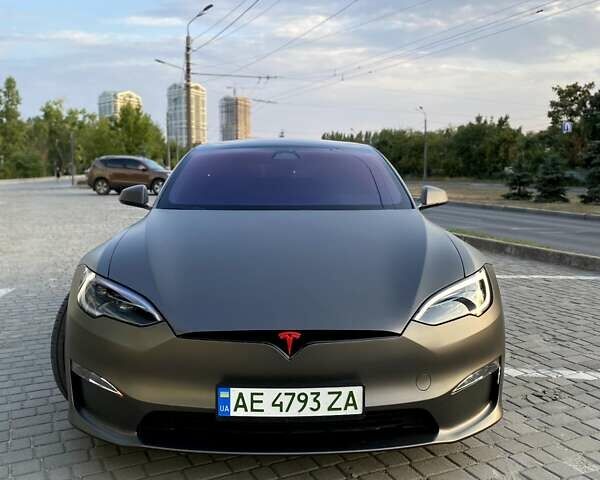 Серый Тесла Модель С, объемом двигателя 0 л и пробегом 9 тыс. км за 69500 $, фото 7 на Automoto.ua