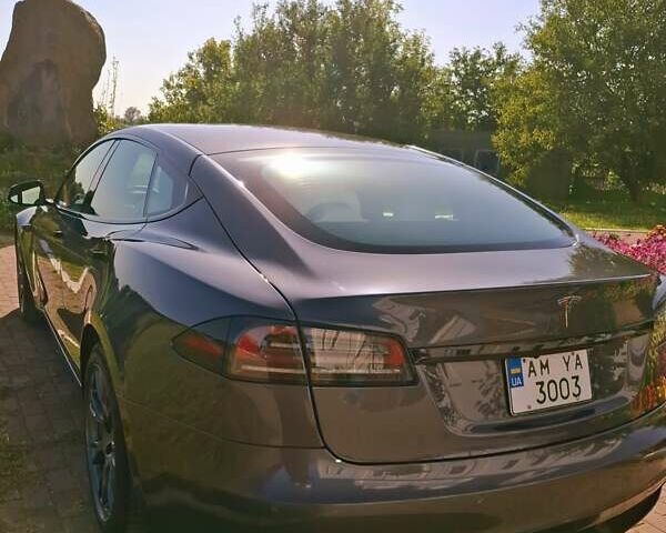 Сірий Тесла Модель С, об'ємом двигуна 0 л та пробігом 32 тис. км за 48000 $, фото 3 на Automoto.ua