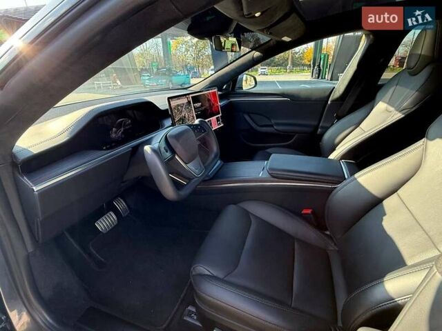 Серый Тесла Модель С, объемом двигателя 0 л и пробегом 48 тыс. км за 42900 $, фото 8 на Automoto.ua