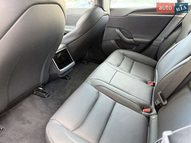 Сірий Тесла Модель С, об'ємом двигуна 0 л та пробігом 13 тис. км за 49900 $, фото 24 на Automoto.ua