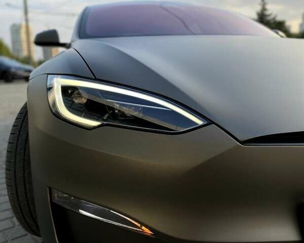Серый Тесла Модель С, объемом двигателя 0 л и пробегом 9 тыс. км за 69500 $, фото 6 на Automoto.ua