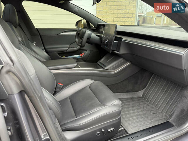 Серый Тесла Модель С, объемом двигателя 0 л и пробегом 9 тыс. км за 69500 $, фото 12 на Automoto.ua