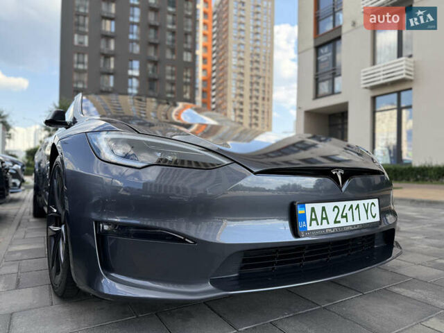 Серый Тесла Модель С, объемом двигателя 0 л и пробегом 12 тыс. км за 57770 $, фото 2 на Automoto.ua