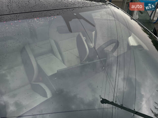 Сірий Тесла Модель С, об'ємом двигуна 0 л та пробігом 2 тис. км за 53000 $, фото 15 на Automoto.ua