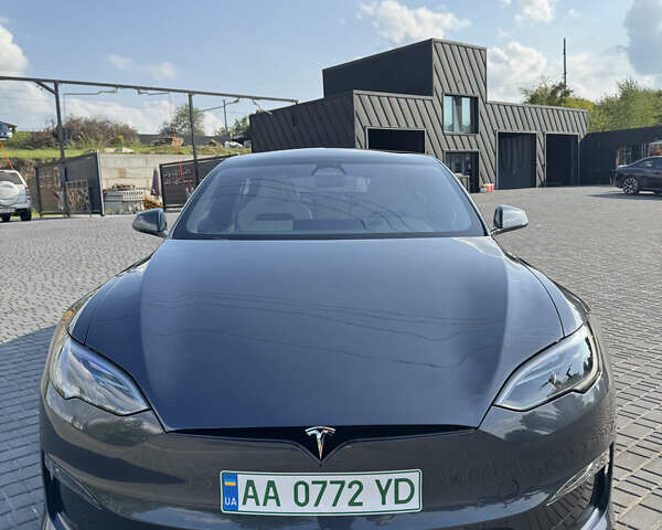 Сірий Тесла Модель С, об'ємом двигуна 0 л та пробігом 2 тис. км за 63000 $, фото 1 на Automoto.ua