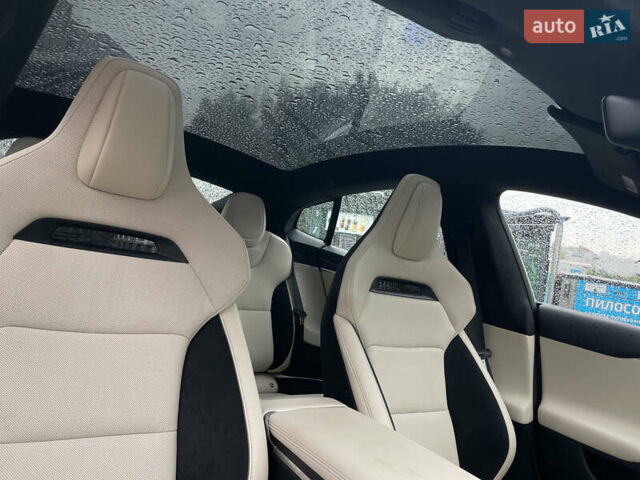 Сірий Тесла Модель С, об'ємом двигуна 0 л та пробігом 2 тис. км за 53000 $, фото 11 на Automoto.ua