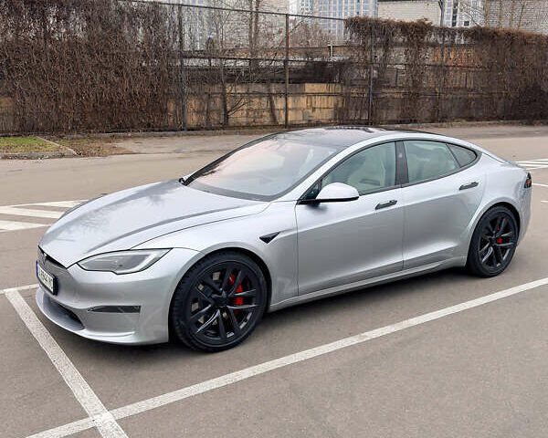 Сірий Тесла Модель С, об'ємом двигуна 0 л та пробігом 3 тис. км за 57000 $, фото 2 на Automoto.ua