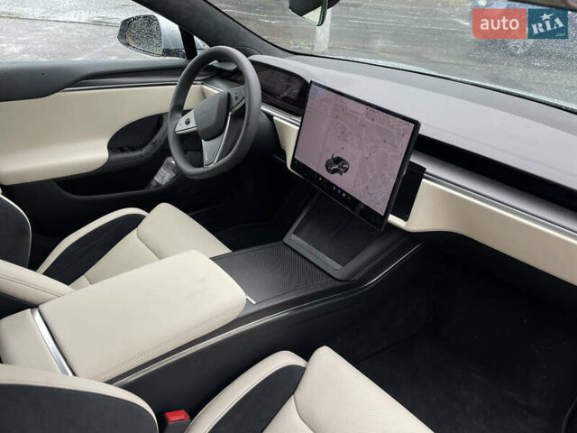 Сірий Тесла Модель С, об'ємом двигуна 0 л та пробігом 2 тис. км за 53000 $, фото 7 на Automoto.ua