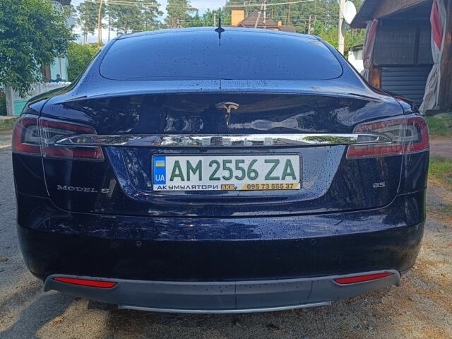 Синий Тесла Модель С, объемом двигателя 0 л и пробегом 300 тыс. км за 11800 $, фото 10 на Automoto.ua