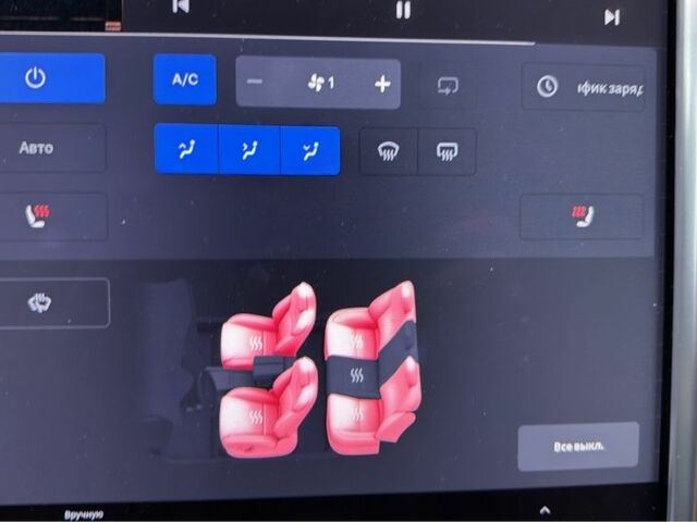 Синій Тесла Модель С, об'ємом двигуна 0 л та пробігом 95 тис. км за 328 $, фото 1 на Automoto.ua