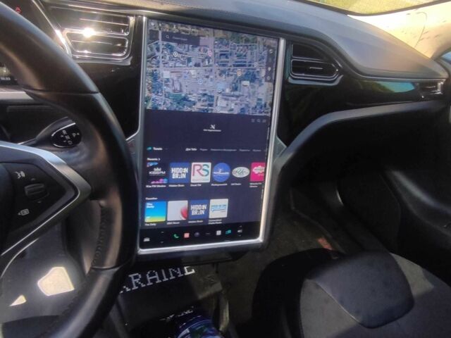 Синій Тесла Модель С, об'ємом двигуна 0 л та пробігом 205 тис. км за 11000 $, фото 10 на Automoto.ua