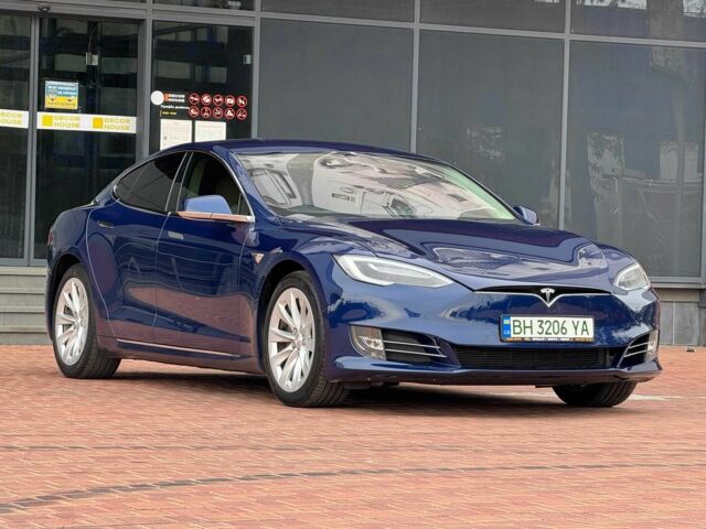 Синий Тесла Модель С, объемом двигателя 0 л и пробегом 190 тыс. км за 14700 $, фото 3 на Automoto.ua