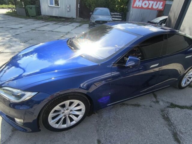 Синій Тесла Модель С, об'ємом двигуна 0 л та пробігом 249 тис. км за 12952 $, фото 6 на Automoto.ua