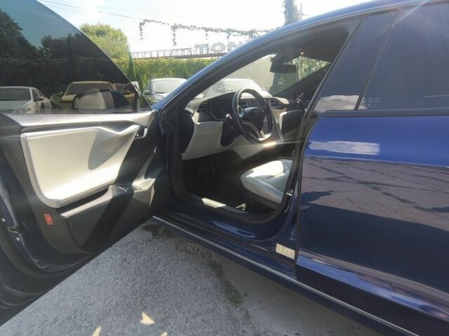Синій Тесла Модель С, об'ємом двигуна 0 л та пробігом 249 тис. км за 12952 $, фото 8 на Automoto.ua