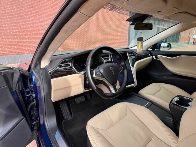 Синий Тесла Модель С, объемом двигателя 0 л и пробегом 190 тыс. км за 14700 $, фото 14 на Automoto.ua