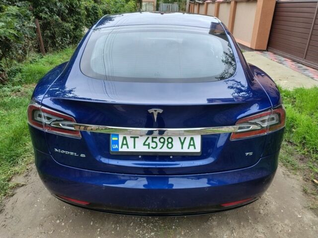 Синій Тесла Модель С, об'ємом двигуна 0 л та пробігом 200 тис. км за 13700 $, фото 2 на Automoto.ua