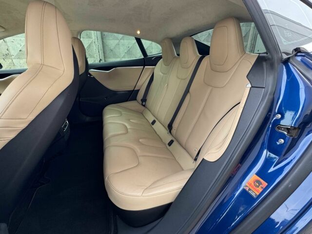 Синий Тесла Модель С, объемом двигателя 0 л и пробегом 190 тыс. км за 14700 $, фото 20 на Automoto.ua