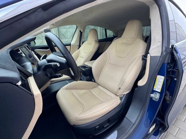 Синий Тесла Модель С, объемом двигателя 0 л и пробегом 190 тыс. км за 14700 $, фото 19 на Automoto.ua