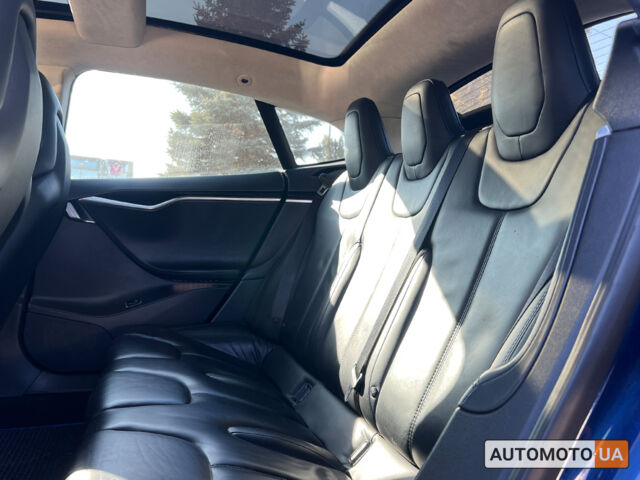 Синий Тесла Модель С, объемом двигателя 75 л и пробегом 158 тыс. км за 15700 $, фото 8 на Automoto.ua