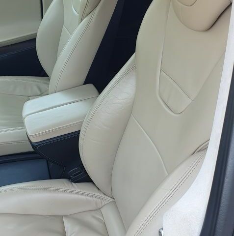 Синий Тесла Модель С, объемом двигателя 0 л и пробегом 160 тыс. км за 15000 $, фото 9 на Automoto.ua